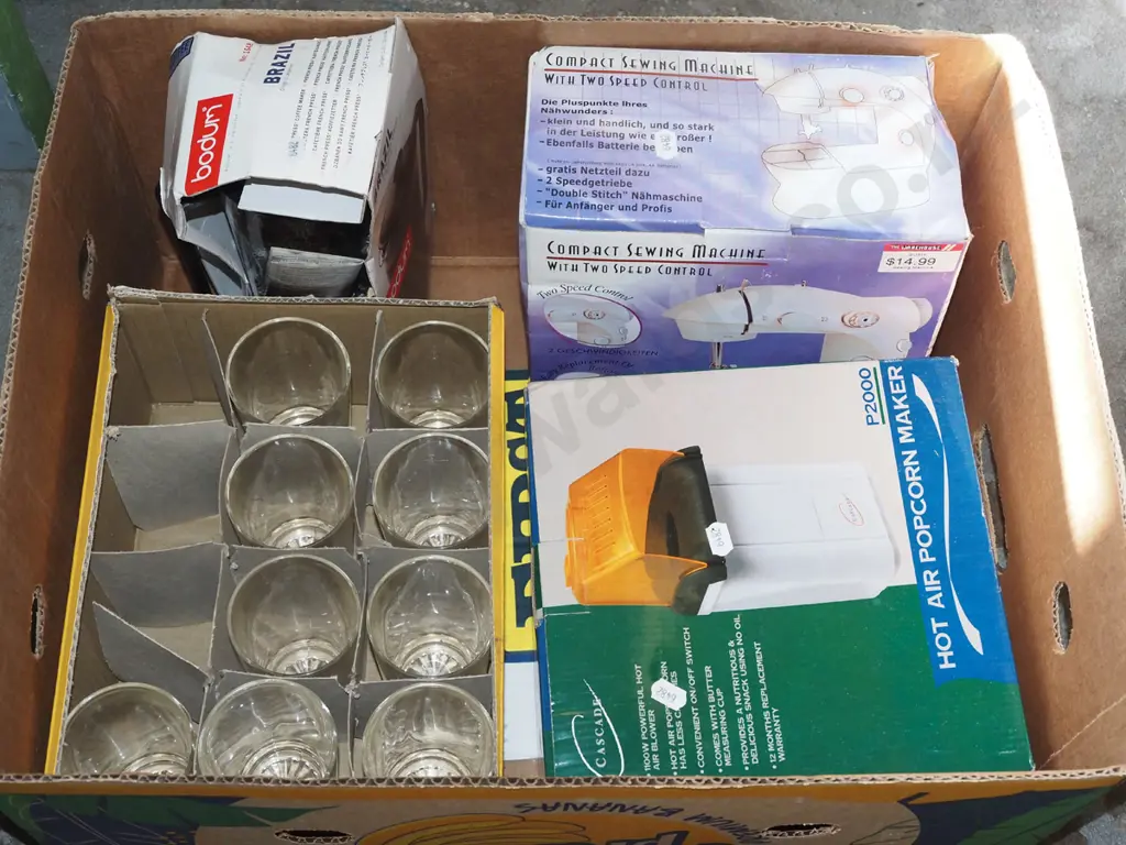 box; popcorn maker, coffee plunger, glass tumblers etc Image 1++