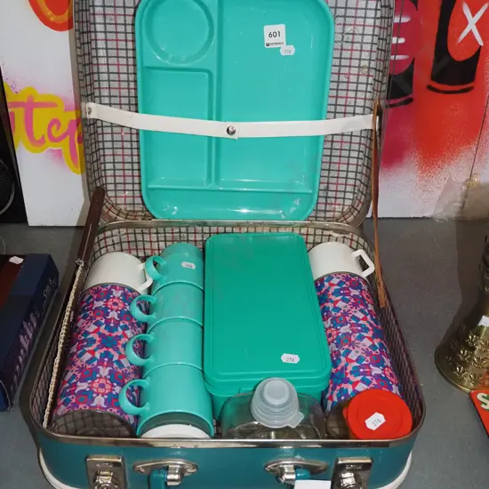 picnic hamper and contents