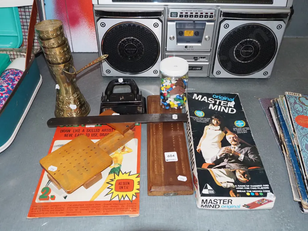 mastermind game, cribbage scorer, brass coffee set etc Image 1++
