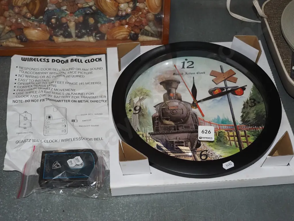 wireless doorbell/train themed clock Image 1++