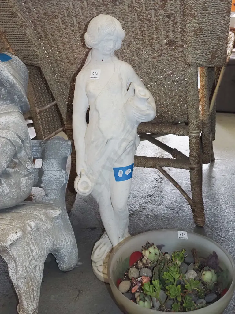 cast concrete garden ornament - woman H700 Image 1++