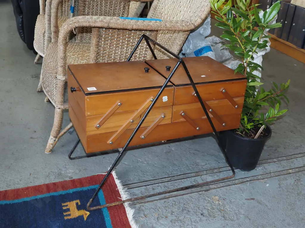 mid century metal and wood  sewing concertina Image 1++