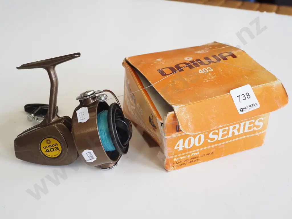 Daiwa 400 Serie fishing reel Image 1++