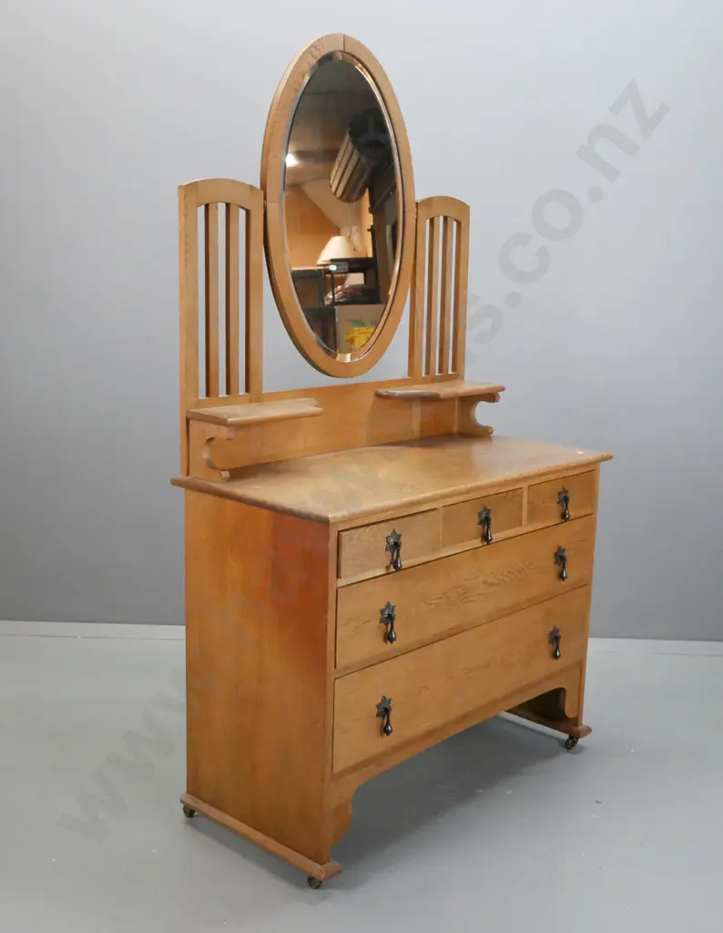 vintage colonial 2 tier round toped rimu & kauri occasional table, square sectioned legs going to bobbin Image 1++