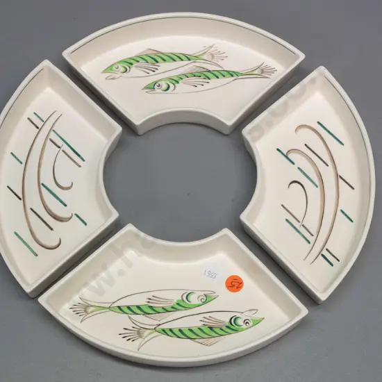 set of 4 retro Poole crescent segment dishes with fish and scroll motifs - all marked 272, each L-200, diameter of