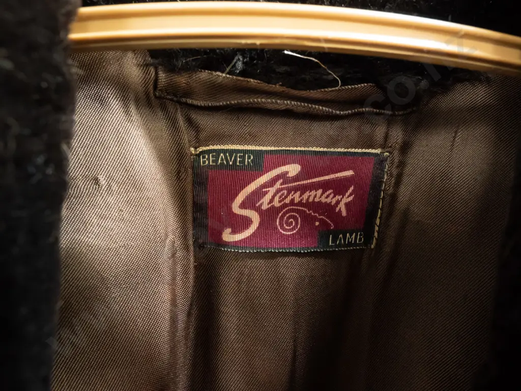 vintage Stenmark "beaver lamb" dyed lambskin coat - with Mar Barry of New Bond St label - small hole in lining Image 1++