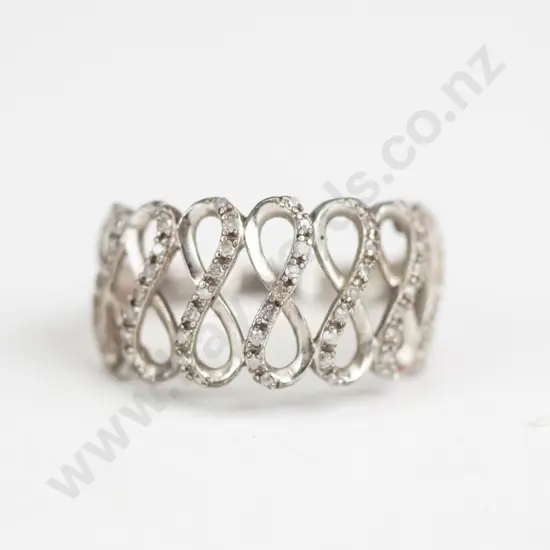 silver cz ring stamped 925