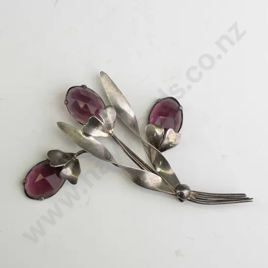large silver flower brooch stamped 925