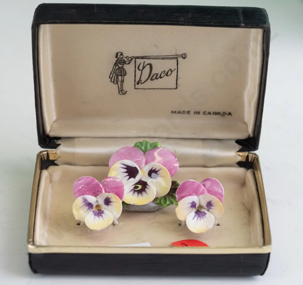 pansy flower brooch & earring set Image 1++