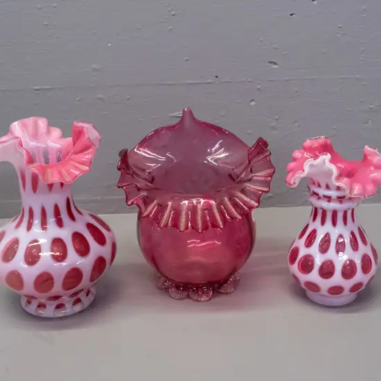 3 pieces of frilled rim glass - cranberry vase in squat jack-in-the-pulpit design and clear frilled foot - small