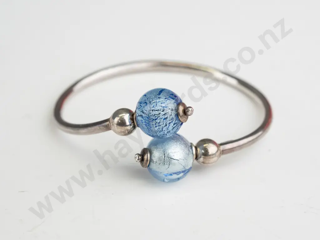 sterling silver bangle with blue beads stamped 925 Image 1++
