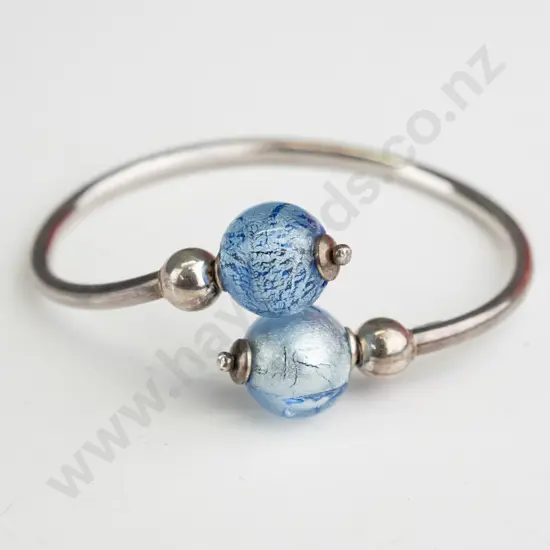 sterling silver bangle with blue beads stamped 925