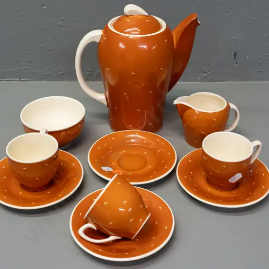 retro Susie Cooper / Crown Works Burslem part coffee set - coffee pot, cream & sugar, 3 cups & saucers, spare. Pot H-190