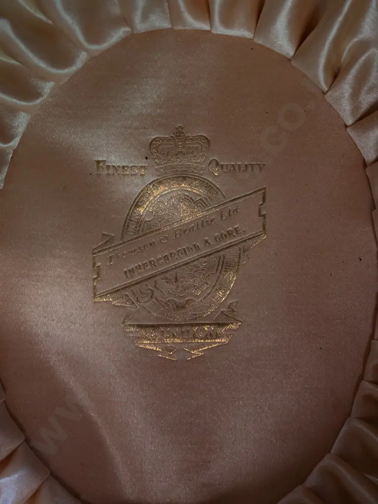 vintage bowler hat w/Thompson & Beatty Invercargill & Gore label, marked London, size 6 7/8, and a fibre board hat box Image 1++