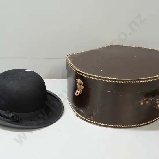 vintage bowler hat w/Thompson & Beatty Invercargill & Gore label, marked London, size 6 7/8, and a fibre board hat box