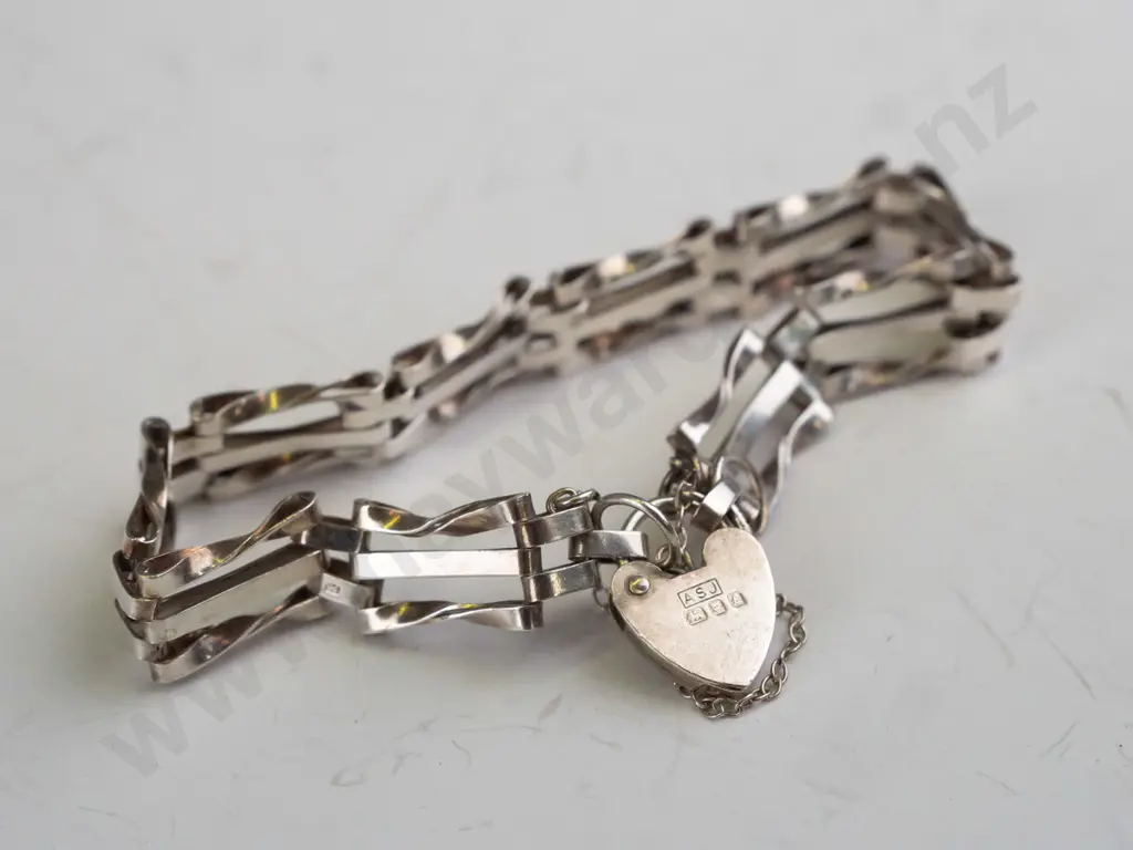 silver gate style bracelet stamped Image 1++