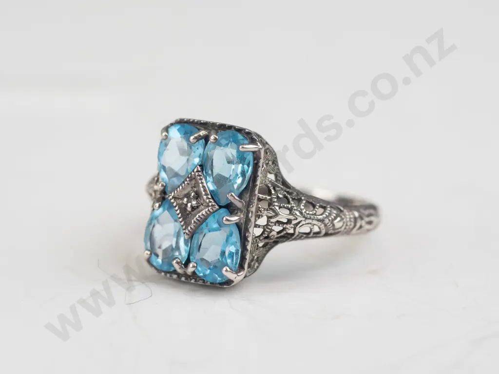 silver blue stone ring stamped 925 Image 1++