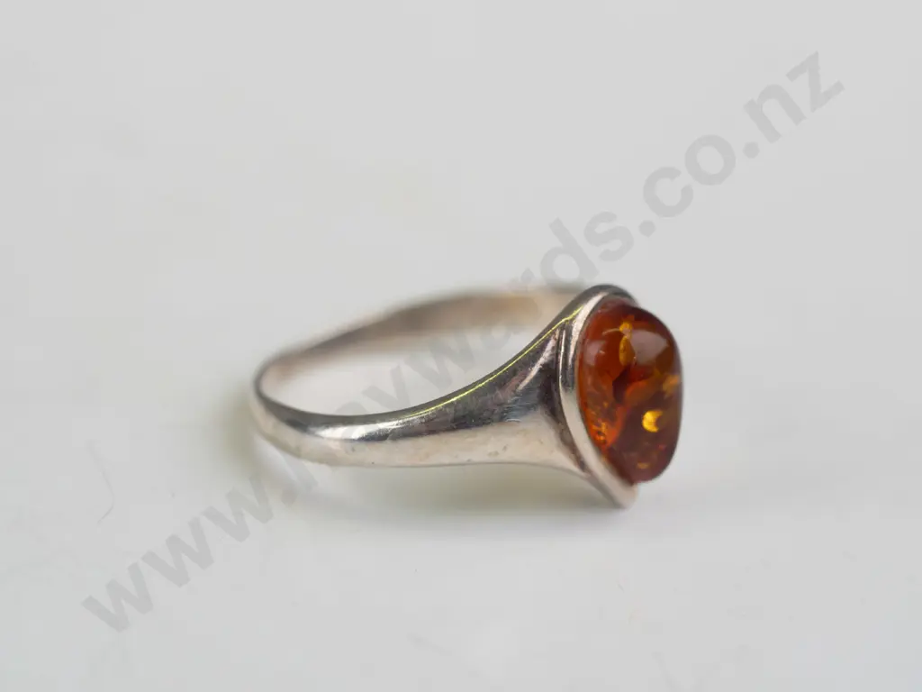 silver amber ring no mark Image 1++