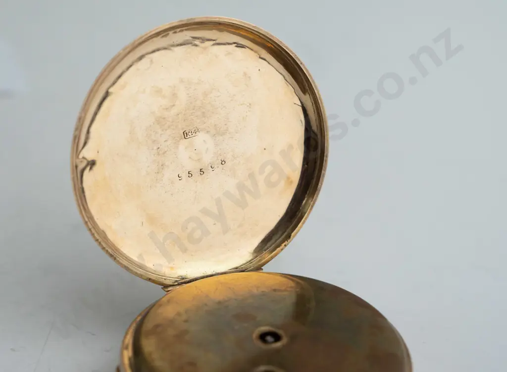 14K cased pocket watch and key (Case weight approx 18gm) Image 1++