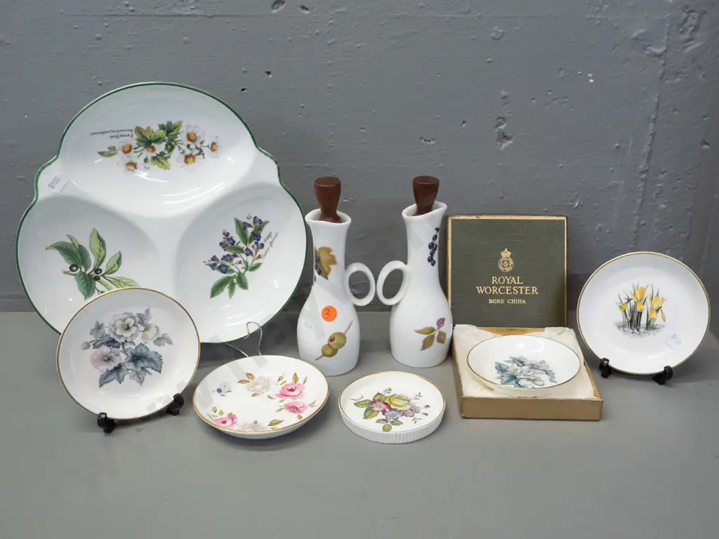 assorted Royal Worcester items - 5 pin dishes, 2 Evesham sauce/oil bottles and a "Herbs" pattern segmented serving dish. Image 1++