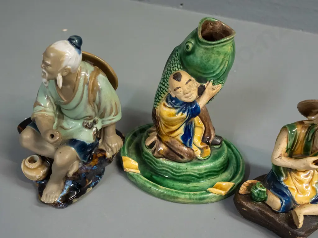 4 Chinese earthenware "mud men" figures - 3 fishermen, 2 missing poles, and a fish motif vase H-135 Image 1++