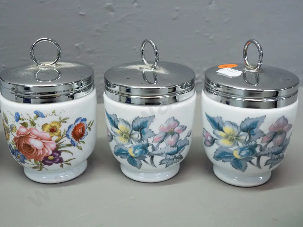 assorted Royal Worcester items - 3 sizes of egg coddler - small vintage blue & white, 4 medium and 1 large, plus an Image 1++