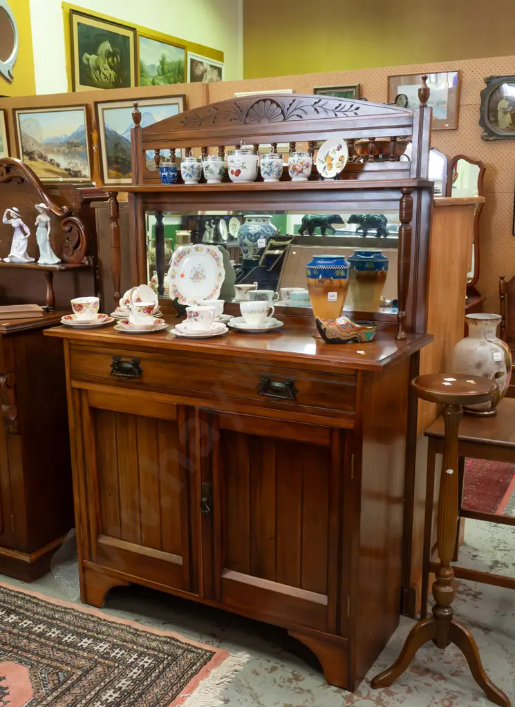 Edwardian NZ colonial rimu & beech sideboard. Carved arched top above turned gallery, full Image 1++