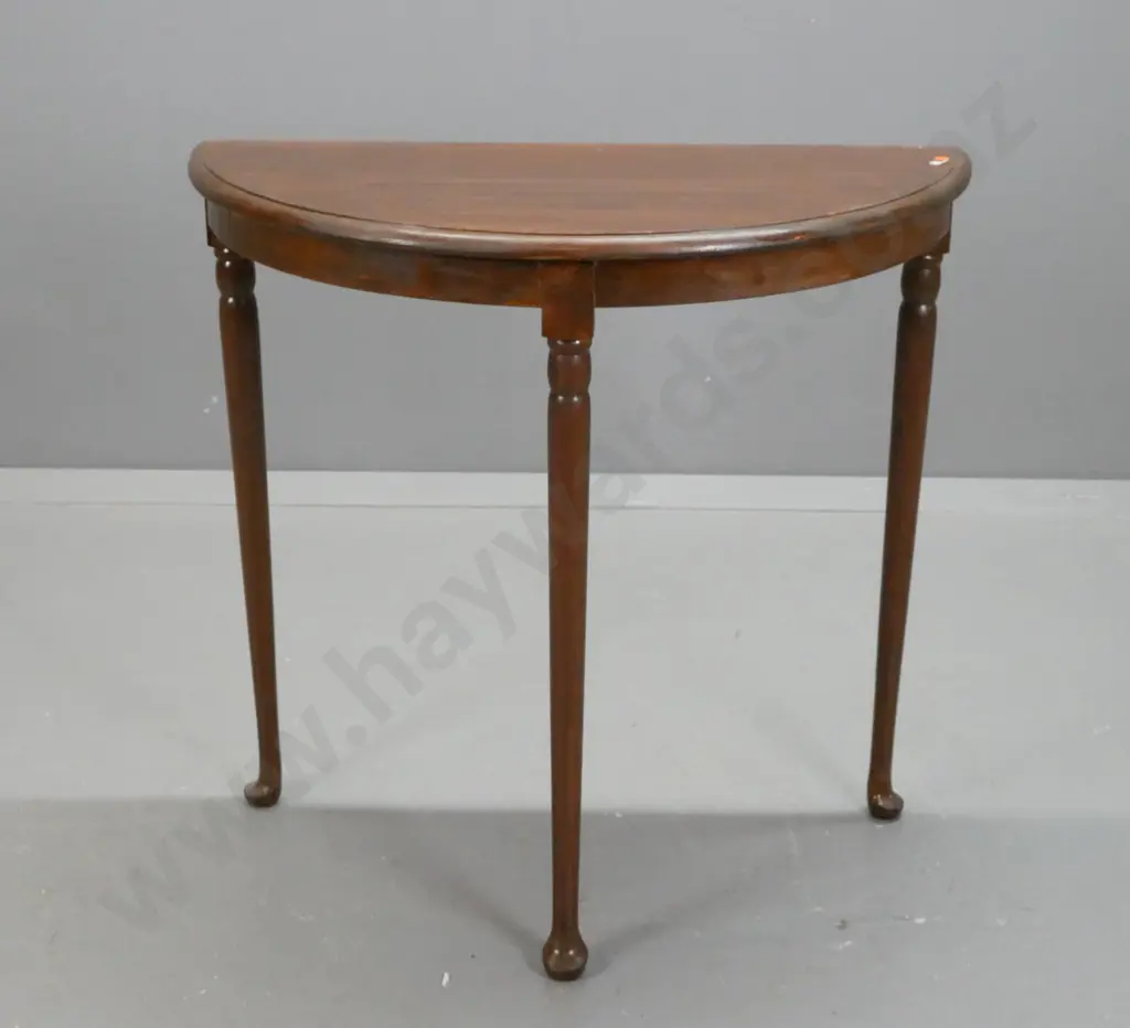 vintage dark brown stained NZ-made half round hall or end table with rimu top, on turned mahogany legs with pad feet - Image 1++