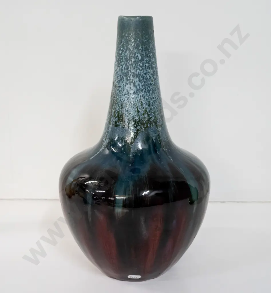 retro multicolored red & blue stylized bottle vase H360 W200 Image 1++