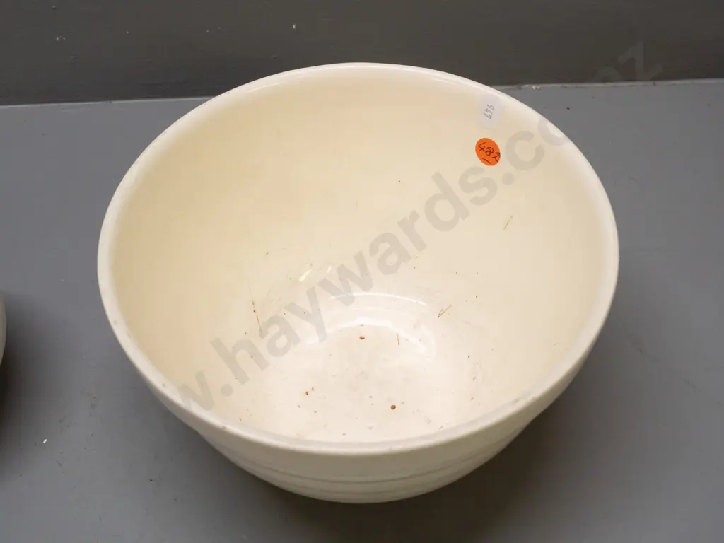 3 vintage Crown Lynn items with issues - globe shaped vase with hairline crack to top rim, handled vase with chips to Image 1++