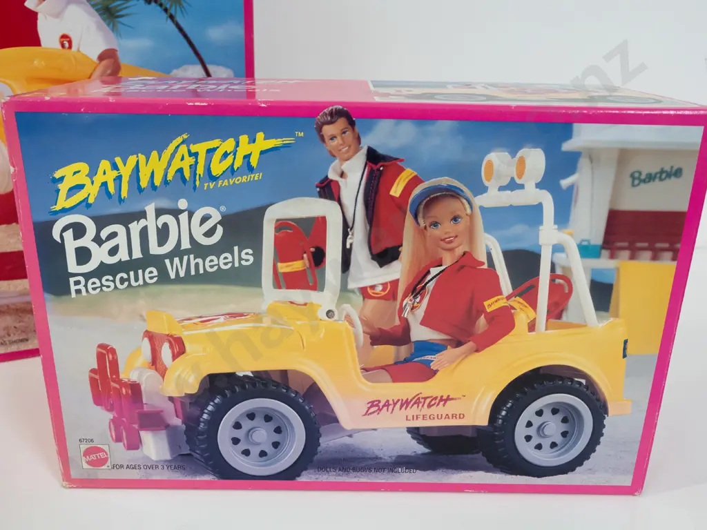 1994 Arcotoys / Mattel Barbie boxed Baywatch accessory kits - Rescue Station and Rescue Wheels Image 1++