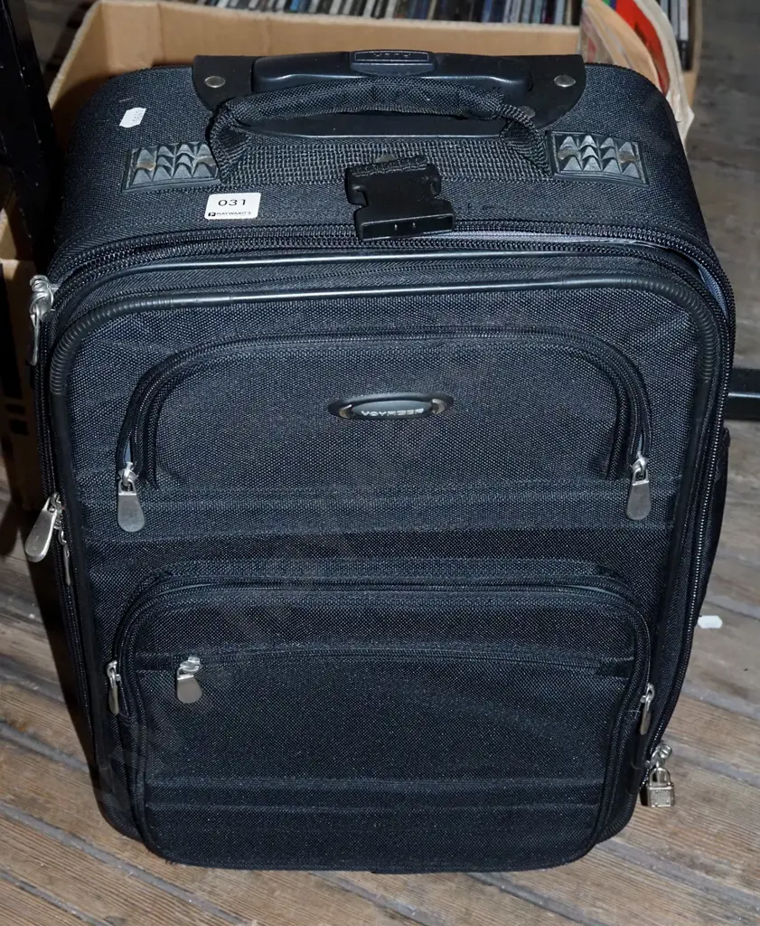 black fabric carry on suitcase Image 1++
