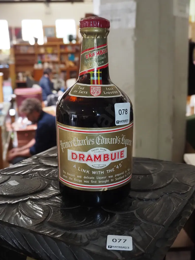 bottle of Isle of Sky Drambuie Image 1++