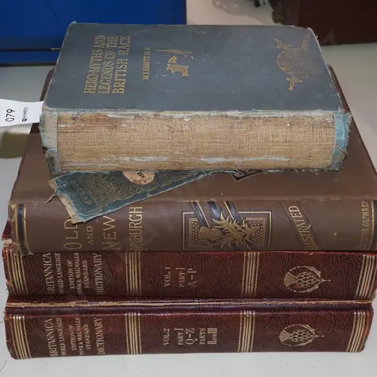 2x vintage books, 2x Encyclopedia Britannica