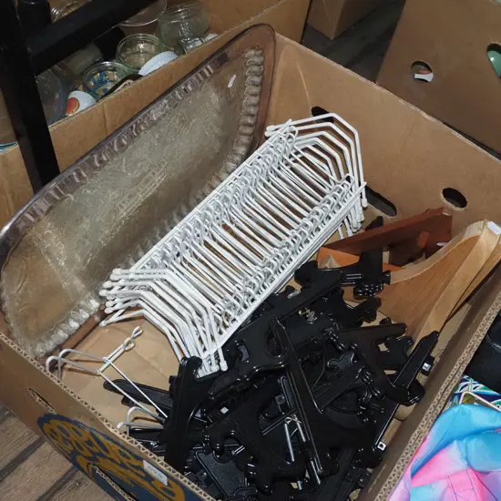 box; plate stands, plate racks, plated tray etc