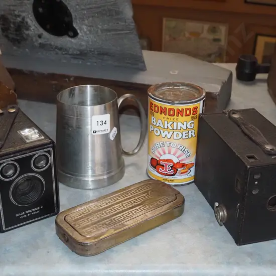 boxed Brownies, Rolls razor, tankard, baking powder tin