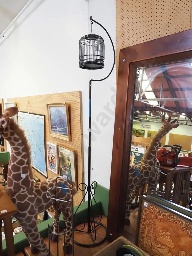 small hanging bird cage on stand H1700 Image 1++