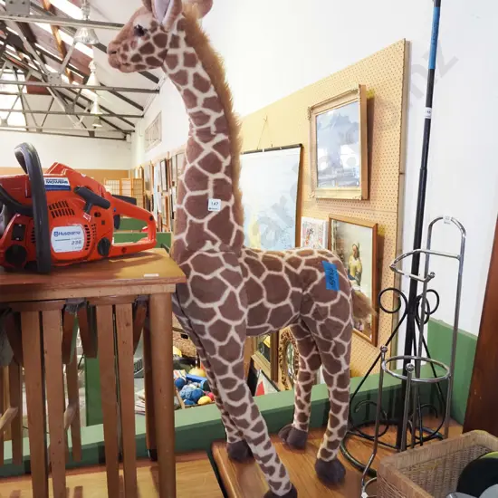 tall soft toy giraffe H1130