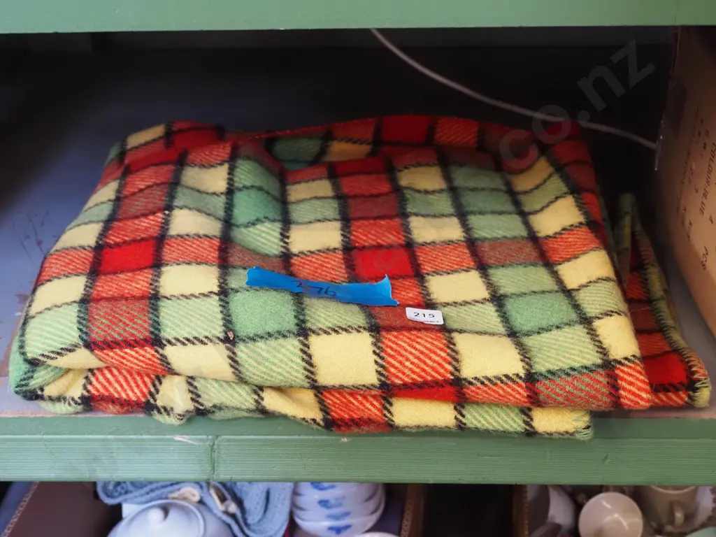 checked woollen rug Image 1++