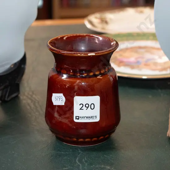 small vase - misfire to rim