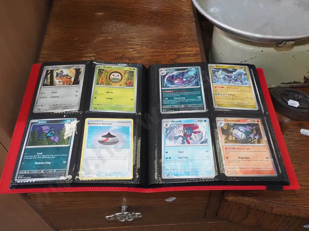 album of Pokemon collector cards Image 1++