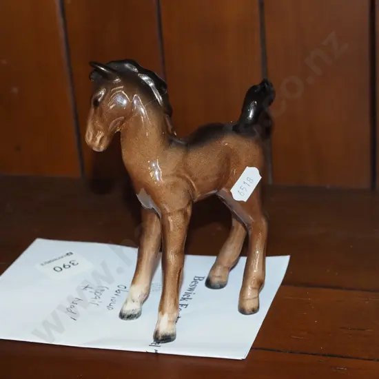 Beswick foal figurine - repair to head H330
