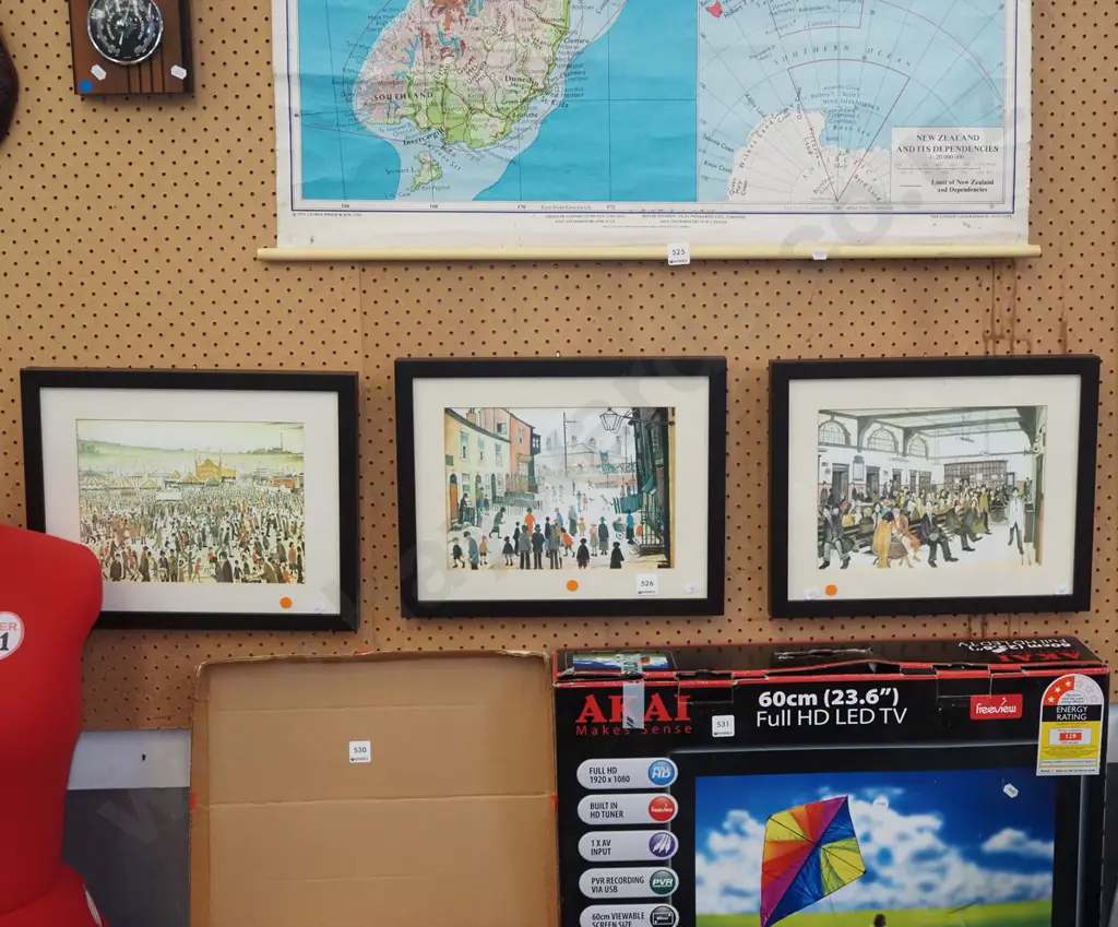 3x framed Lowry prints - orange dots Image 1++