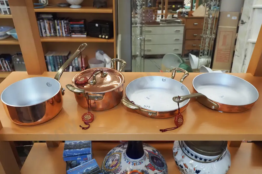 4x as new small Italian Ballarini copper pots and pans Double handled pan Diam145 Image 1++