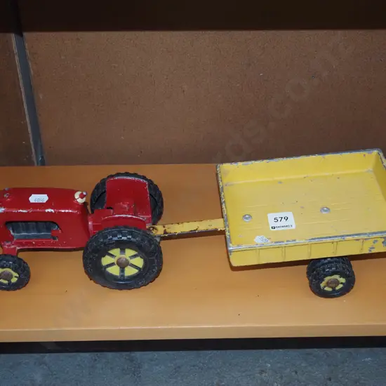 Fun Ho tractor and trailer - no steering wheel