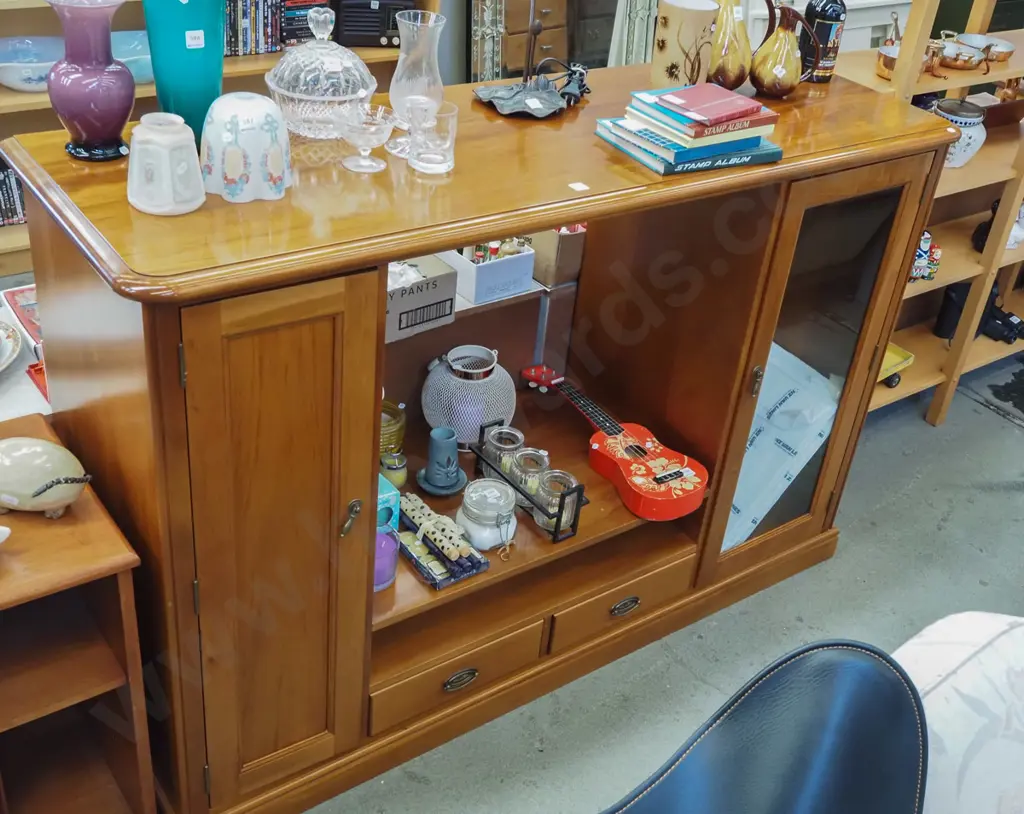 solid rimu entertainment unit - glazed and solid doors, 2 drawers  Image 1++