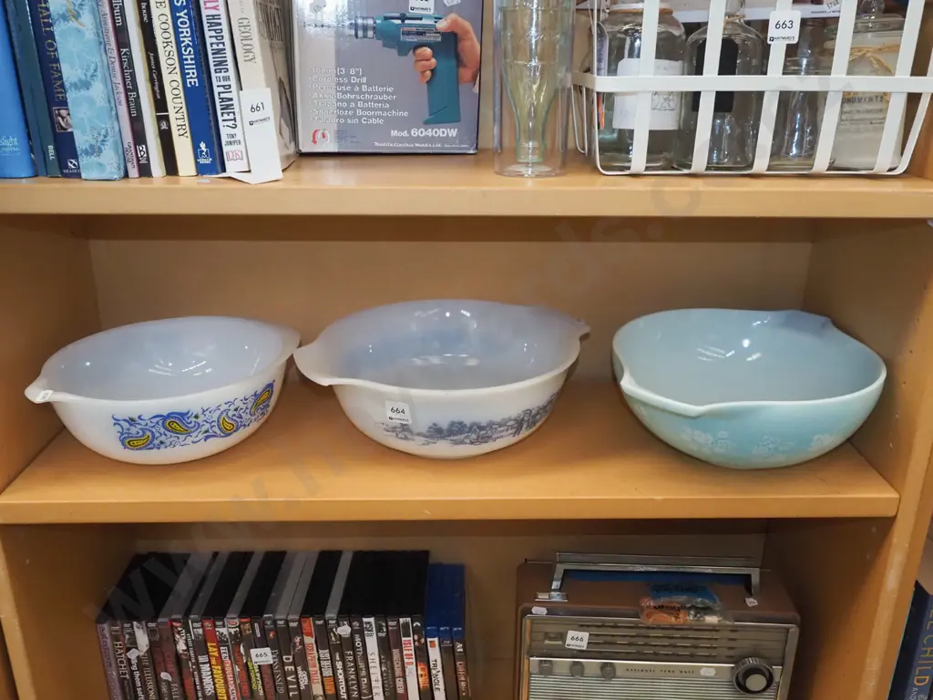 3x retro white pyrex decorated mixing bowls Image 1++
