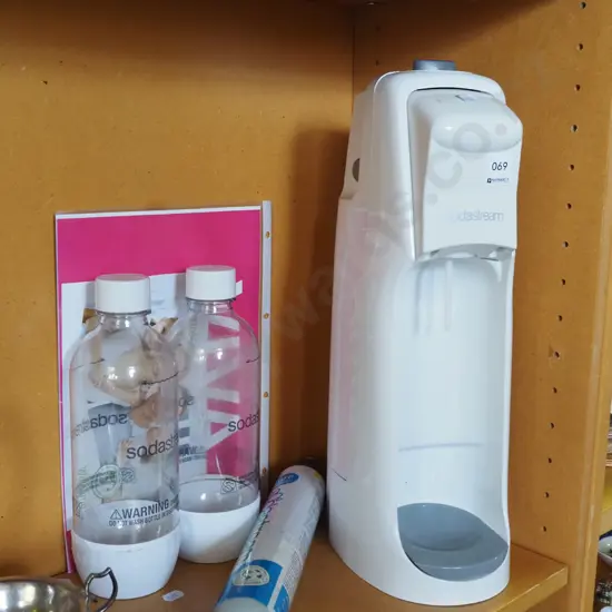 soda stream with gas bottle and 2 soda bottles