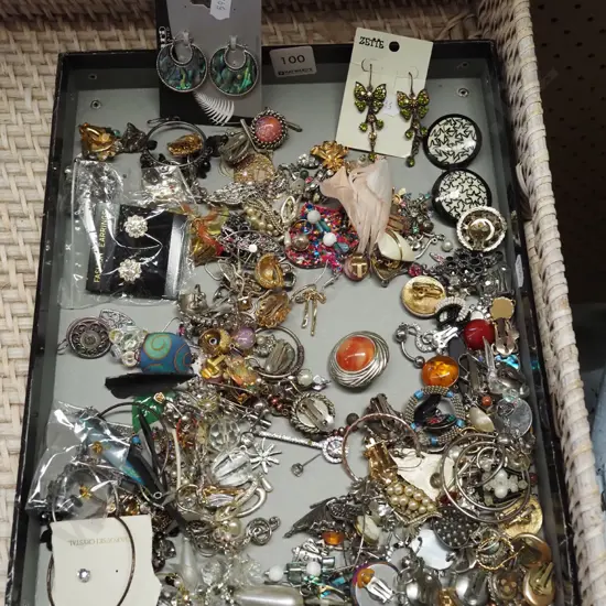 tray of costume jewellery
