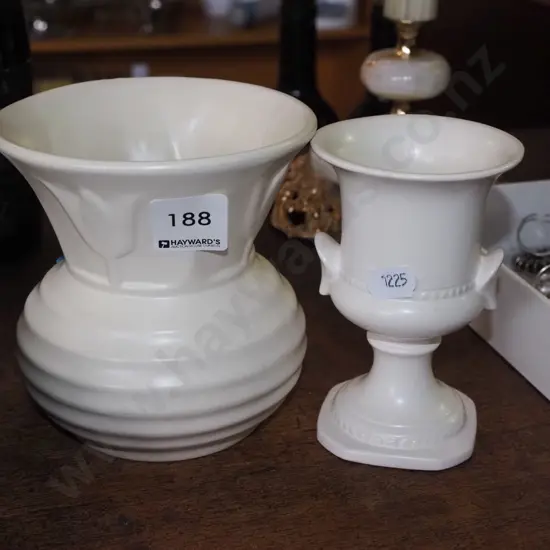 2x Crown Lynn vases - largest has cracks H120